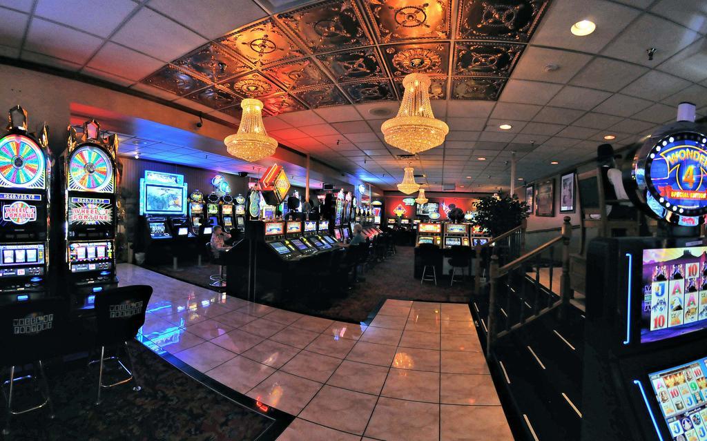 Prospector Hotel & Casino Ely Eksteriør billede
