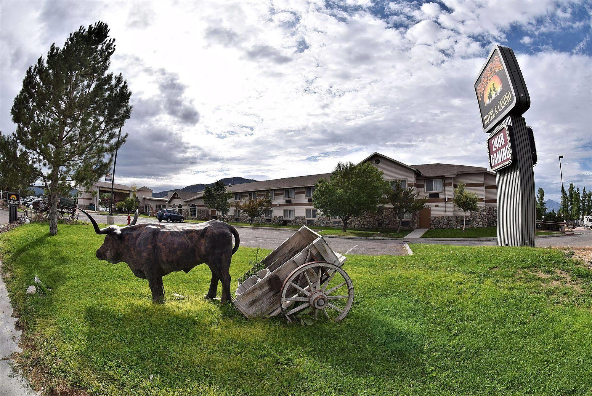 Prospector Hotel & Casino Ely Eksteriør billede